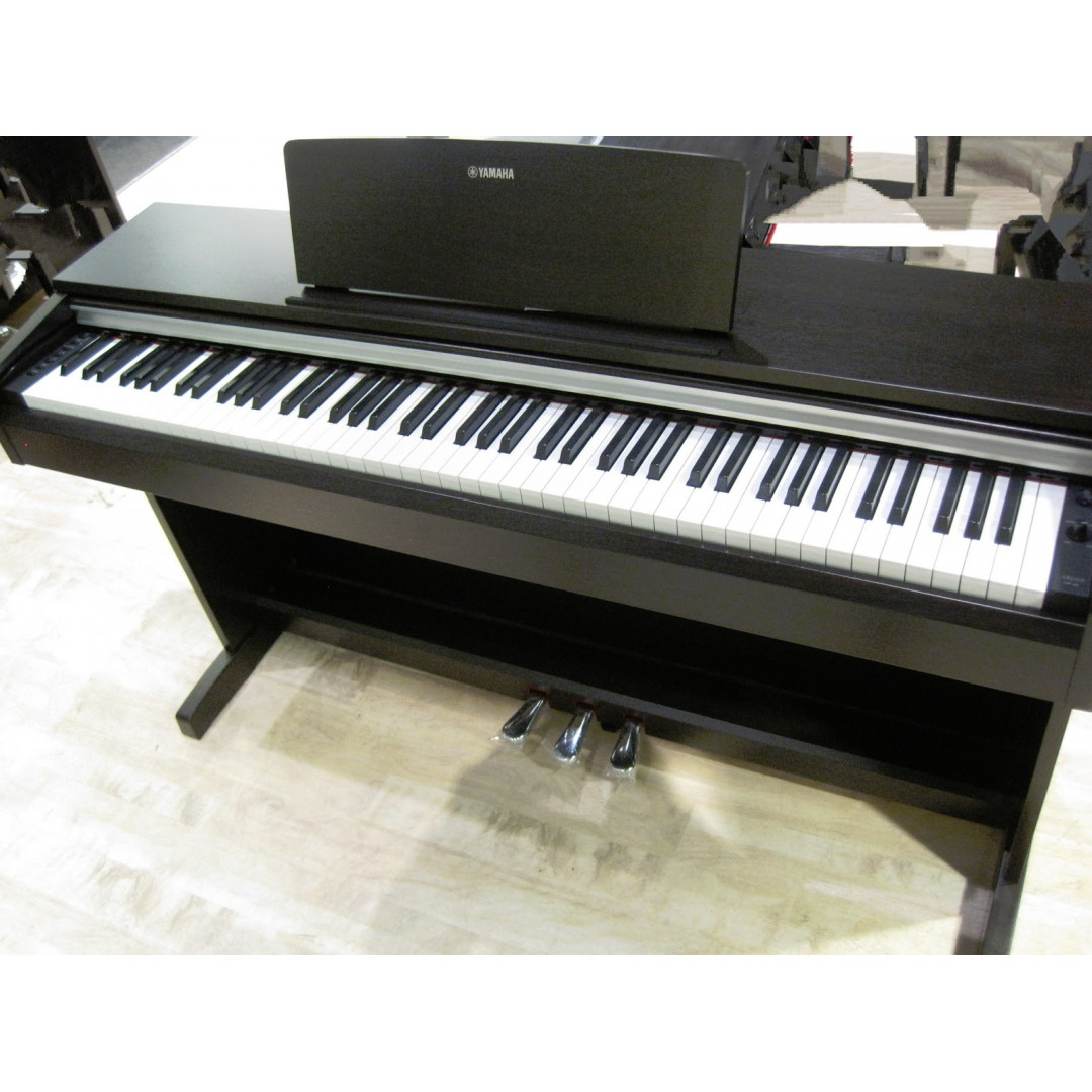 Piano numérique YAMAHA ARIUS YDP-142 B